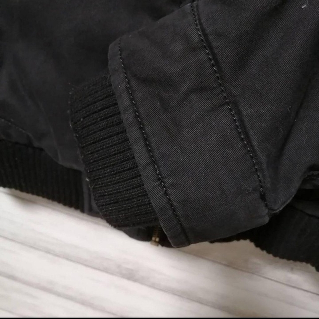 XIOS NEW YORK 中綿入り コットン ジャケット 黒 USA古着 メンズのジャケット/アウター(ブルゾン)の商品写真