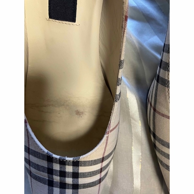 BURBERRY(バーバリー)のBURBERRY パンプス専用 レディースの靴/シューズ(ハイヒール/パンプス)の商品写真