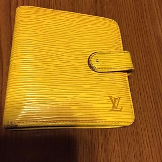 ルイヴィトン(LOUIS VUITTON)のルイヴィトンエピ財布(財布)