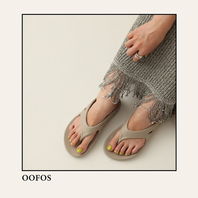 【OOFOS / ウーフォス】  Spick and Span Original