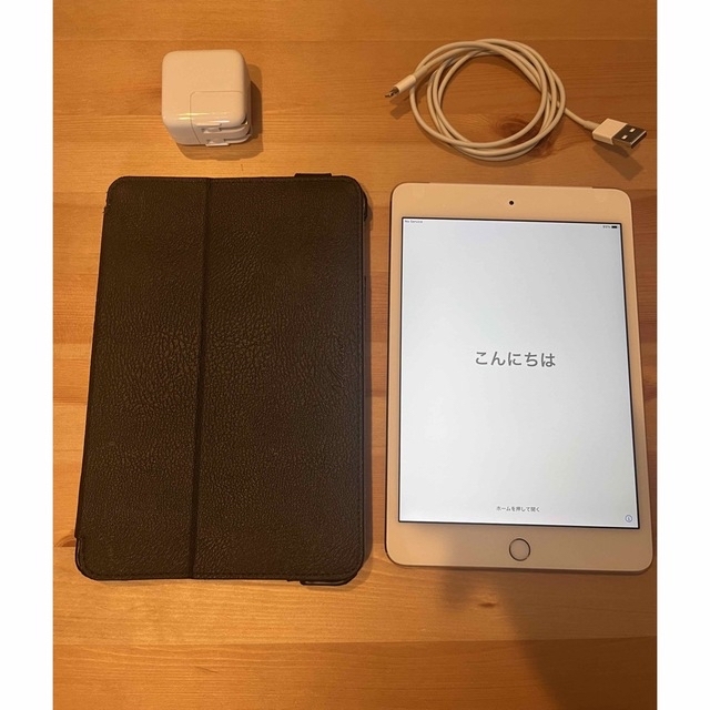 iPad(アイパッド)のARARENRE様 iPad mini4 16GB （箱無し） スマホ/家電/カメラのPC/タブレット(タブレット)の商品写真