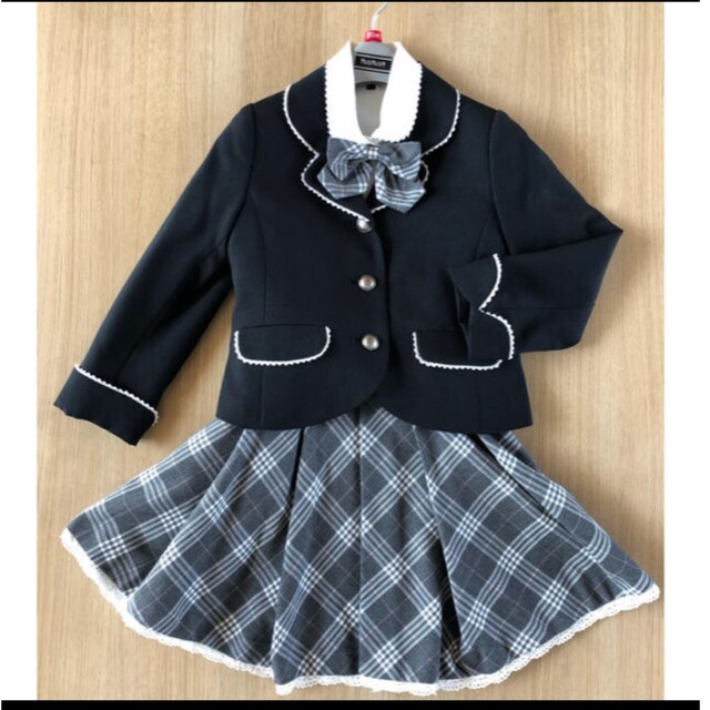 HusHush(ハッシュアッシュ)のHusHusH 110㎝ フォーマル 入学式など キッズ/ベビー/マタニティのキッズ服女の子用(90cm~)(ドレス/フォーマル)の商品写真