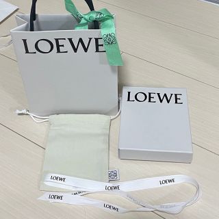 ロエベ 巾着 ショッパーの通販 100点以上 | LOEWEのレディースを買う