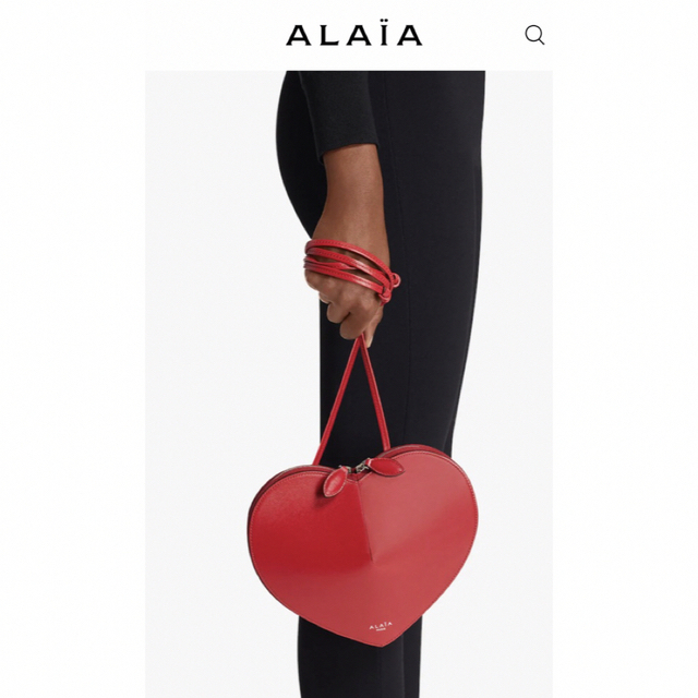 Azzedine Alaïa(アズディンアライア)の専用です❣️人気ALAIA ❤︎LE COEUR ハート バッグ レディースのバッグ(ショルダーバッグ)の商品写真