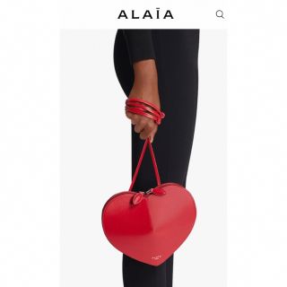 アズディンアライア(Azzedine Alaïa)の専用です❣️人気ALAIA ❤︎LE COEUR ハート バッグ(ショルダーバッグ)