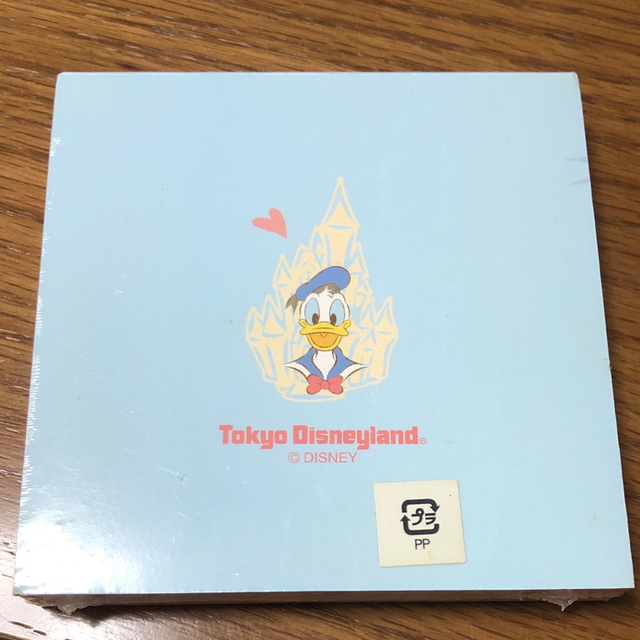 Disney(ディズニー)のDisneyland ドナルドメモ帳 インテリア/住まい/日用品の文房具(ノート/メモ帳/ふせん)の商品写真