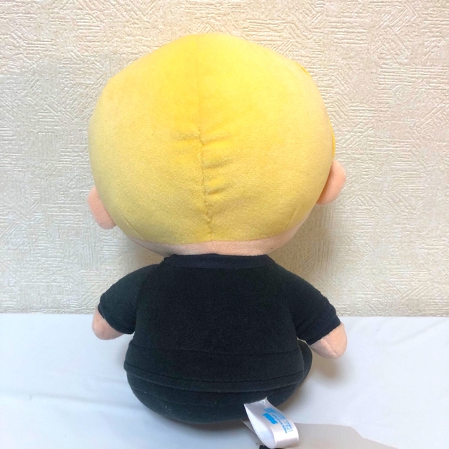 防弾少年団(BTS)(ボウダンショウネンダン)の【送料無料】新品 tinytan スペシャルおすわりぬいぐるみ Jimin エンタメ/ホビーのおもちゃ/ぬいぐるみ(ぬいぐるみ)の商品写真