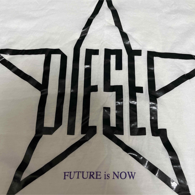 DIESEL(ディーゼル)のDIESEL ディーゼル　Tシャツ　ロゴプリント レディースのトップス(Tシャツ(半袖/袖なし))の商品写真