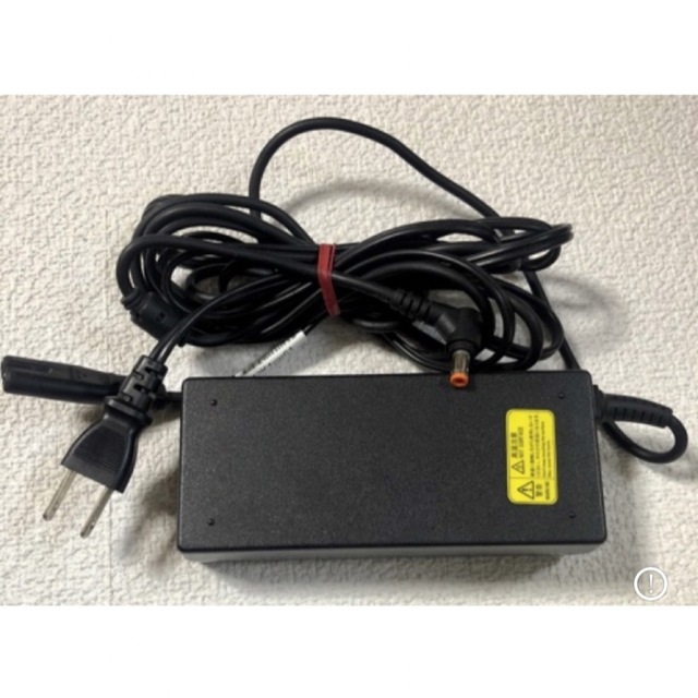 NEC(エヌイーシー)の☆送料込☆中古純正NECのACアダプター19.0V 4.74A スマホ/家電/カメラのPC/タブレット(PC周辺機器)の商品写真