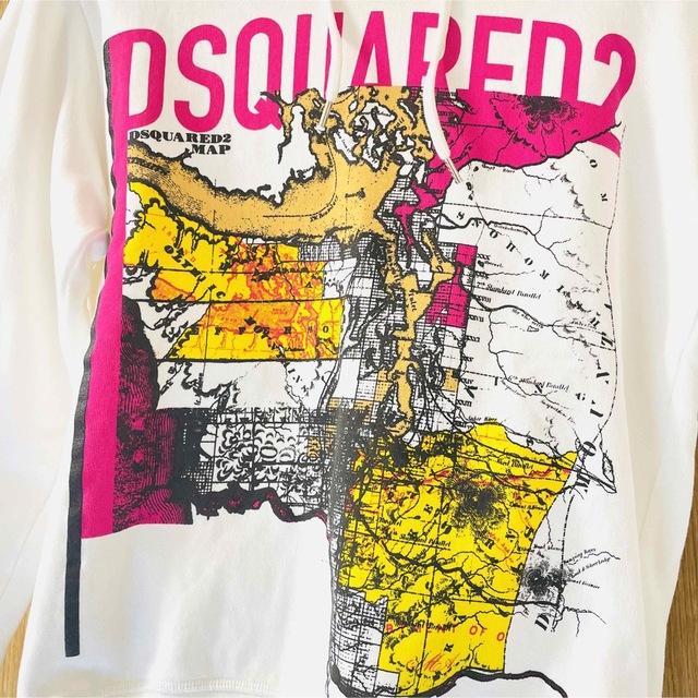 希少 DSQUARED2 ディースクエアード パーカー ホワイト 玄関先迄納品
