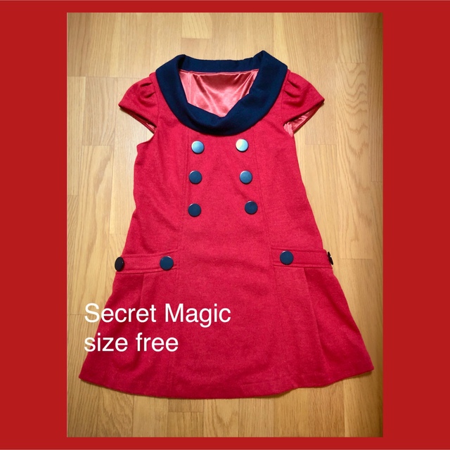 Secret Magic(シークレットマジック)のSecret Magic ワンピース 赤 人気ワンピース レディースのワンピース(ひざ丈ワンピース)の商品写真