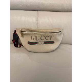 グッチ(Gucci)のGucci レザー　ベルトバック　ウエストポーチ　ホワイト(ウエストポーチ)