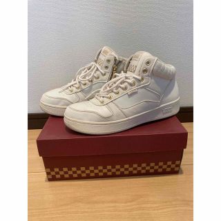 ヴァンズ(VANS)のVANS ヴァンズ MAGNA マグナ V2204 WHITE/GOLD(スニーカー)