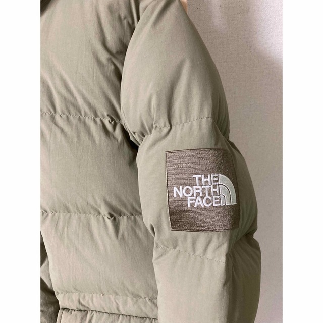 THE NORTH FACE(ザノースフェイス)のノースフェイス キャンプシェラショート M カーキ  メンズのジャケット/アウター(ダウンジャケット)の商品写真