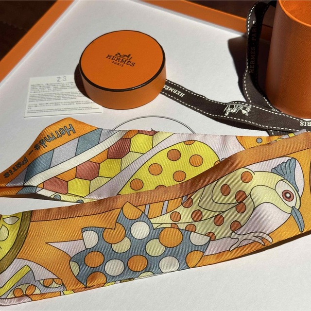 限定商品サイト エルメス HERMES　ツイリー《Les Murmures de …》新品