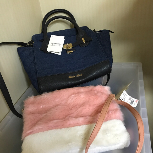 Avail(アベイル)の新品タグ付き　鞄　かばん レディースのバッグ(ハンドバッグ)の商品写真
