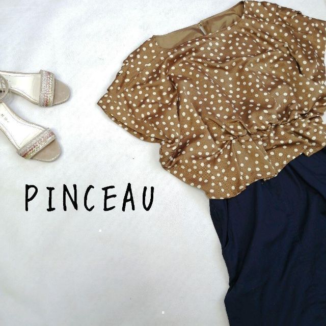 PINCEAU(パンソー)の【日本製 PINCEAU】水玉 ワンピース ドルマンスリーブ レディースのワンピース(ひざ丈ワンピース)の商品写真