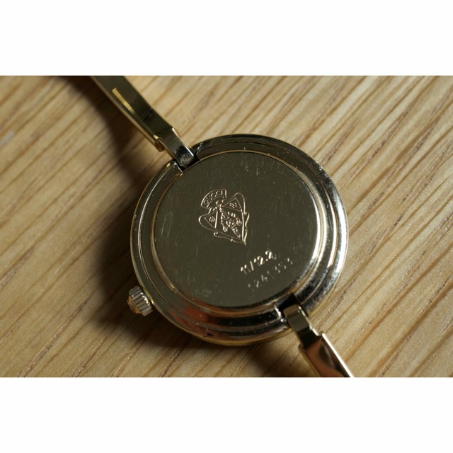 Gucci - 美品☆ 新品電池交換済み グッチ チェンジベゼル レディース