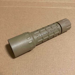 シュアファイア(SUREFIRE)のsurefire g2 タン(ライト/ランタン)