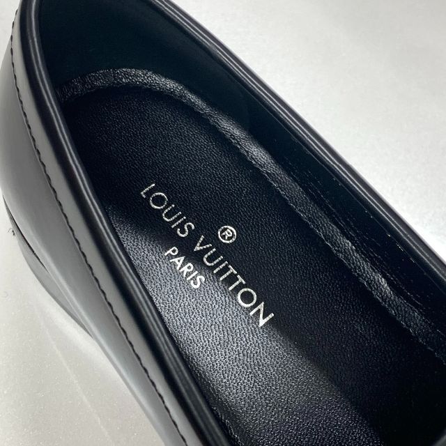 LOUIS VUITTON(ルイヴィトン)の5953 未使用 ヴィトン オルセーライン レザー ローファー ブラック レディースの靴/シューズ(ローファー/革靴)の商品写真