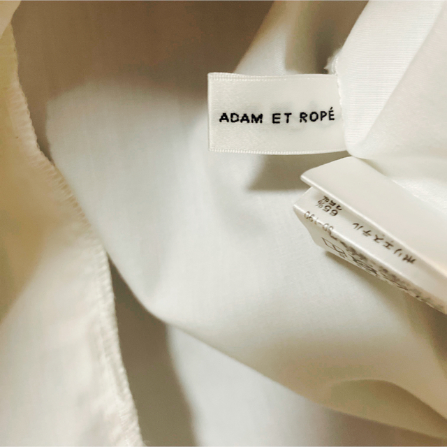 Adam et Rope'(アダムエロぺ)の【アダムエロぺ】白シャツ レディースのトップス(シャツ/ブラウス(長袖/七分))の商品写真