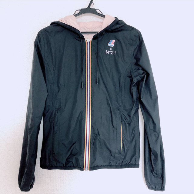 N°21 - K-WAY × N°21 ブルゾン ナイロン 黒 ピンク リバーシブルの通販