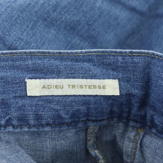 ADIEU TRISTESSE(アデュートリステス)のアデュートリステス テーパードデニム ジーンズ パンツ ライトブルー レディースのパンツ(デニム/ジーンズ)の商品写真