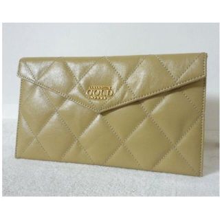 ココセリュックスゴールド　レザーキルティング　ベージュ　クラッチバッグ(クラッチバッグ)