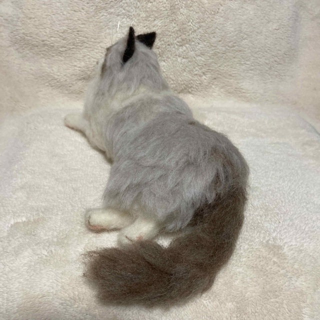 専用出品 羊毛フェルト ハンドメイド ラグドールの猫ちゃん 子猫 専用出品 羊毛フェルト ハンドメイド ラグドールの猫ちゃん 子猫