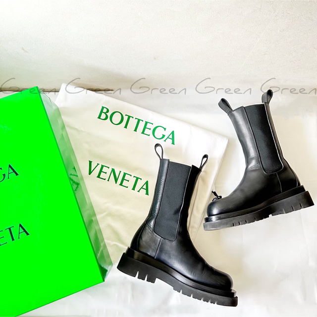 Bottega Venetaボッテガ・ヴェネタ ラグブーツカーフレザー•色