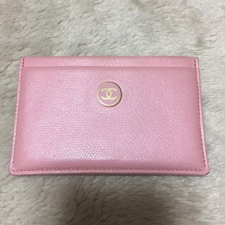 シャネル(CHANEL)の良品希少！シャネルココボタンカードケースピンク(名刺入れ/定期入れ)