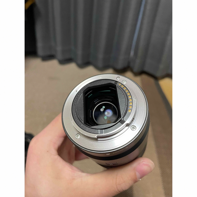 SONY(ソニー)のSONY Sonnar T* FE 55mm F1.8 ZA sel55f18z スマホ/家電/カメラのカメラ(レンズ(単焦点))の商品写真