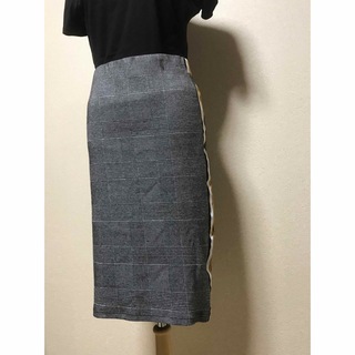 ZARAザラストレッチ素材グランチェックサイドラインスカート(ひざ丈スカート)