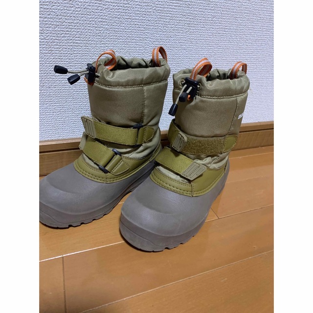 mont bell(モンベル)のmont-bell パウダーブーツ　スノーブーツ　キッズ19㎝ キッズ/ベビー/マタニティのキッズ靴/シューズ(15cm~)(アウトドアシューズ)の商品写真