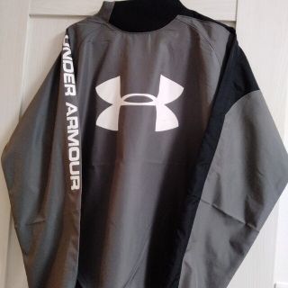 アンダーアーマー(UNDER ARMOUR)のUNDER ARMOUR　ウインドブレーカー(ナイロンジャケット)