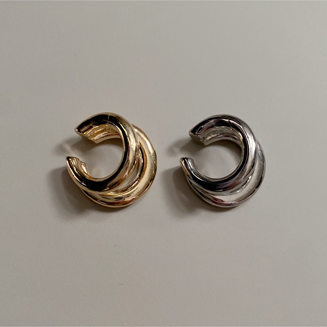 CLANE(クラネ)のDouble line earcuff gold No.994 レディースのアクセサリー(イヤーカフ)の商品写真