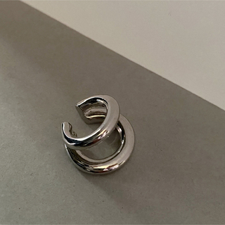 ロンハーマン(Ron Herman)のDouble line earcuff silver No.995(イヤーカフ)
