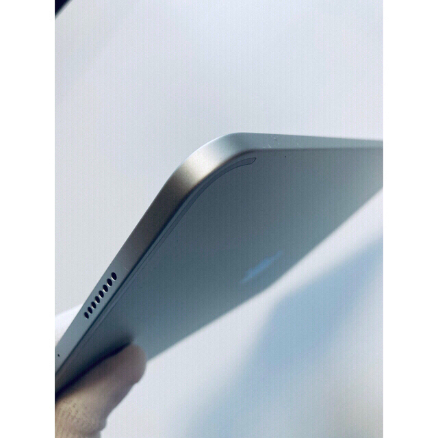 iPad(アイパッド)の未使用に近い iPad Pro 11 128GB AppleCare &おまけ スマホ/家電/カメラのPC/タブレット(タブレット)の商品写真