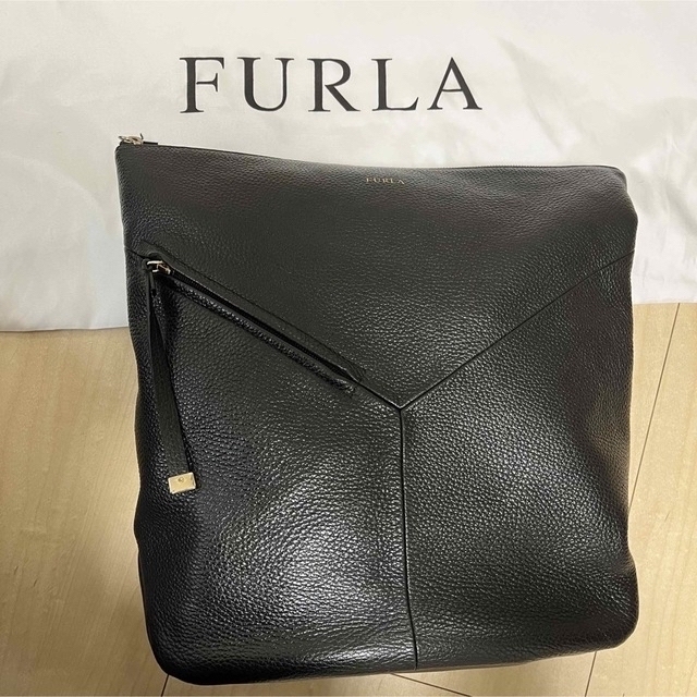 Furla(フルラ)のFURLA（フルラ）2WAY リュックサック ショルダーバッグ レザー  レディースのバッグ(ショルダーバッグ)の商品写真