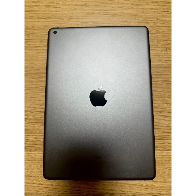 【超美品】iPad (第8世代) 32GB スペースグレー