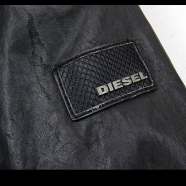 DIESEL(ディーゼル)の雑誌掲載モデル定価25万ディーゼルLHAMPOS美品 メンズのジャケット/アウター(レザージャケット)の商品写真