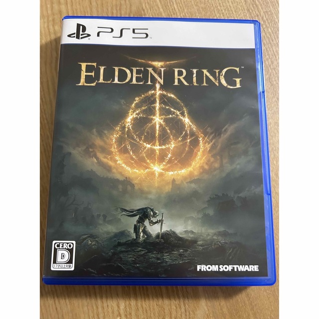ELDEN RING PS5 アドベンチャーガイド付き エンタメ/ホビーのゲームソフト/ゲーム機本体(家庭用ゲームソフト)の商品写真