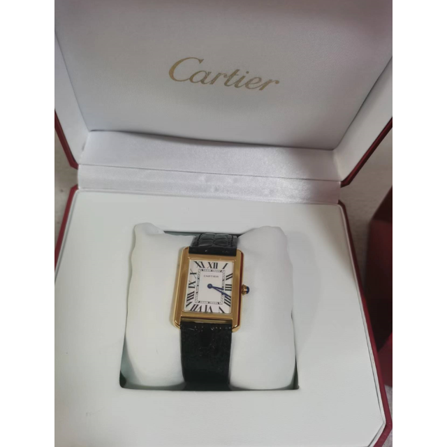 Cartier - ほぼ未使用 正規品 箱・保証書付き カルティエ タンクSM30mm×23.5mm