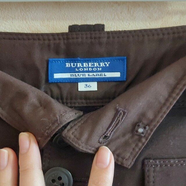 BURBERRY BLUE LABEL(バーバリーブルーレーベル)のBURBERRY　BLUE LABEL　ミニスカート レディースのスカート(ミニスカート)の商品写真