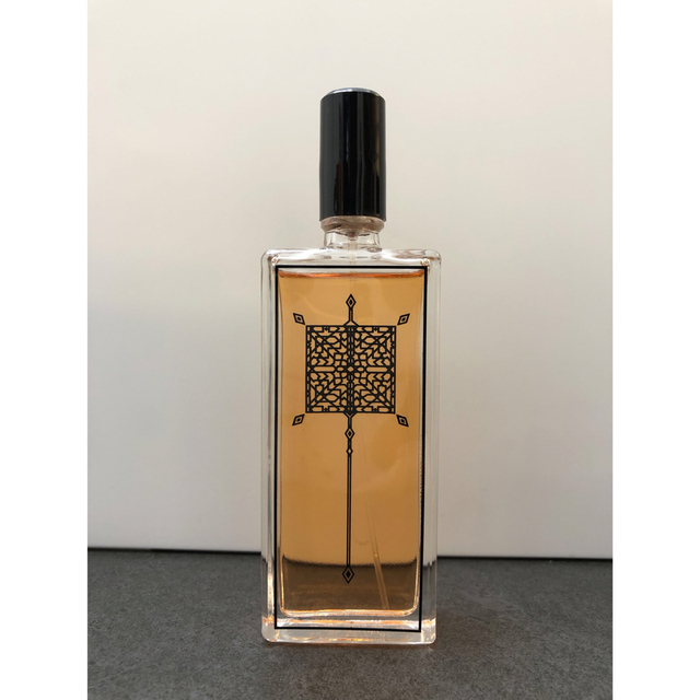 SERGE LUTENS（SHISEIDO）(セルジュルタンス)のセルジュルタンス フルールドランジェ リミテッドエディション  50mL コスメ/美容の香水(香水(女性用))の商品写真