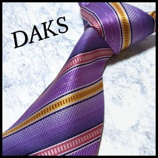 ダックス(DAKS)の美品 ダックス ブランドネクタイ 紫 黄 ピンク レジメンタル シルク ビジネス(ネクタイ)