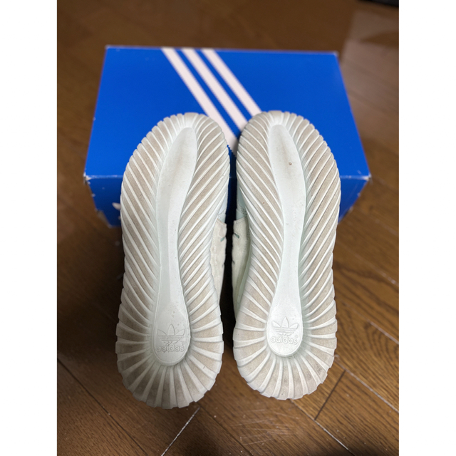 adidas(アディダス)のadidas tubular radial US12 メンズの靴/シューズ(スニーカー)の商品写真