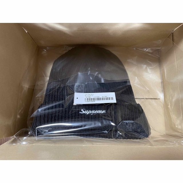 Supreme(シュプリーム)の付属品完備　シュプリーム　loose gauge beanie 22fw  メンズの帽子(ニット帽/ビーニー)の商品写真