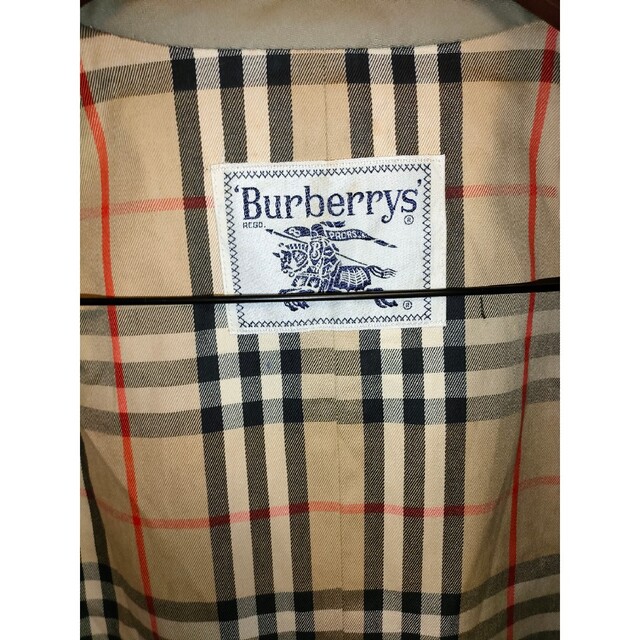 BURBERRY(バーバリー)のBURBERRY トレンチコート ノバチェック バーバリー 白タ レディースのジャケット/アウター(トレンチコート)の商品写真