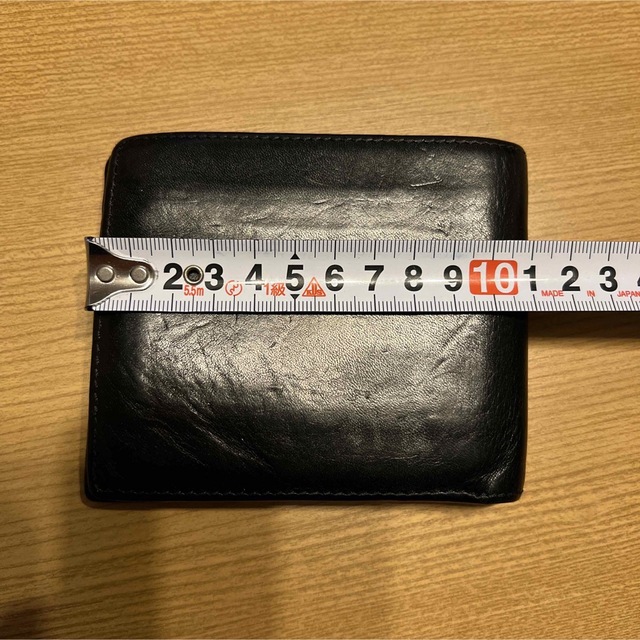 本革二つ折り財布　黒 メンズのファッション小物(折り財布)の商品写真